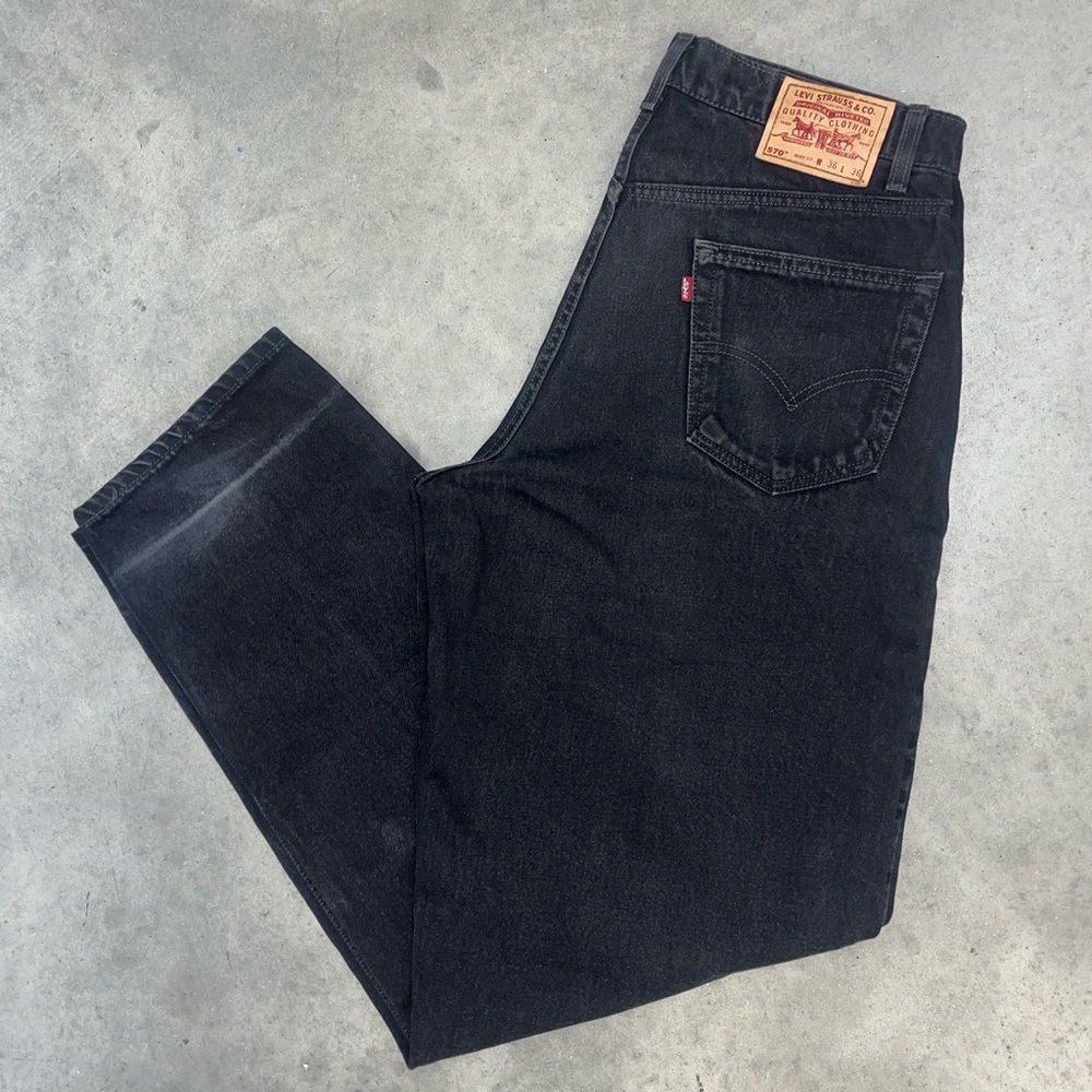 Vintage 90s Levi’s 570 Baggy Fit Denim Jeans MADE IN USA 36x36